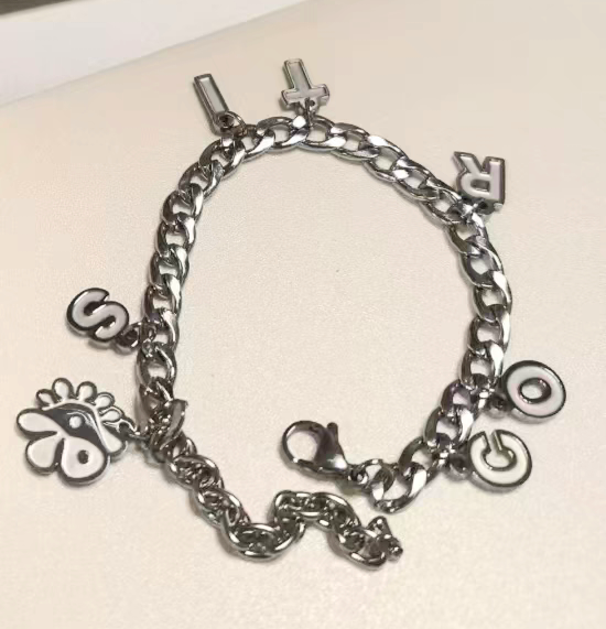 コルティスブレスレット