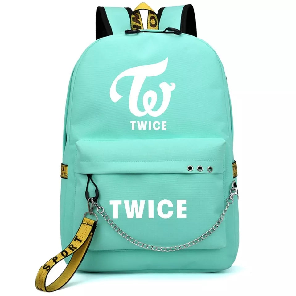 TWICEのバックパック