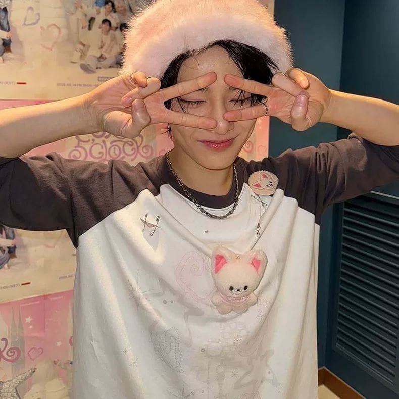 STRAY KIDS SKZ 5'CLOCK ロングスリーブTシャツ