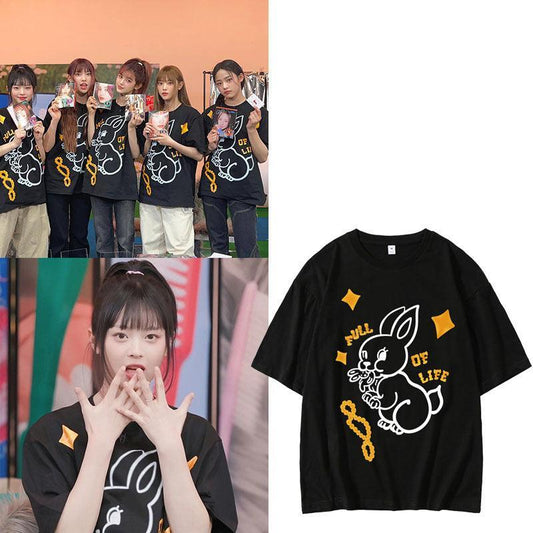 NEWJEANS Tシャツ 100%コットン (ブラック/ホワイト)