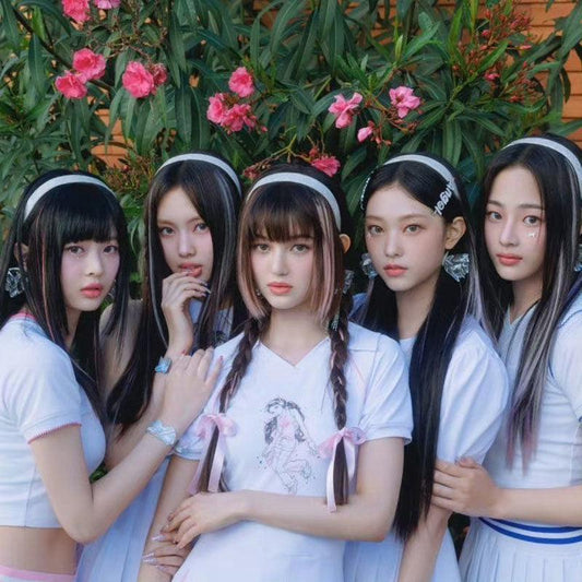 NEWJEANS GET UP Tシャツ - スーパーシャイ