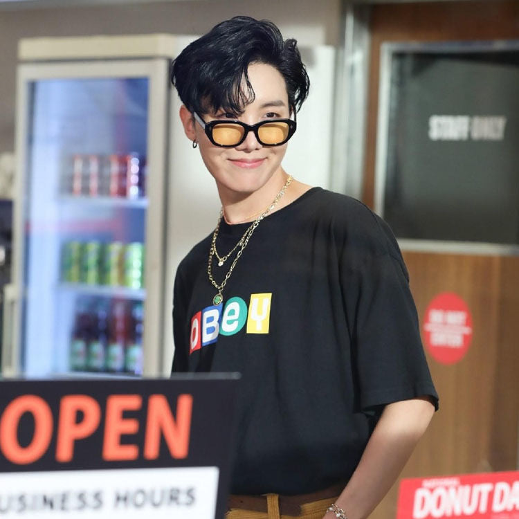 JHOPE OBEY DYNAMITE Tシャツ 綿100%