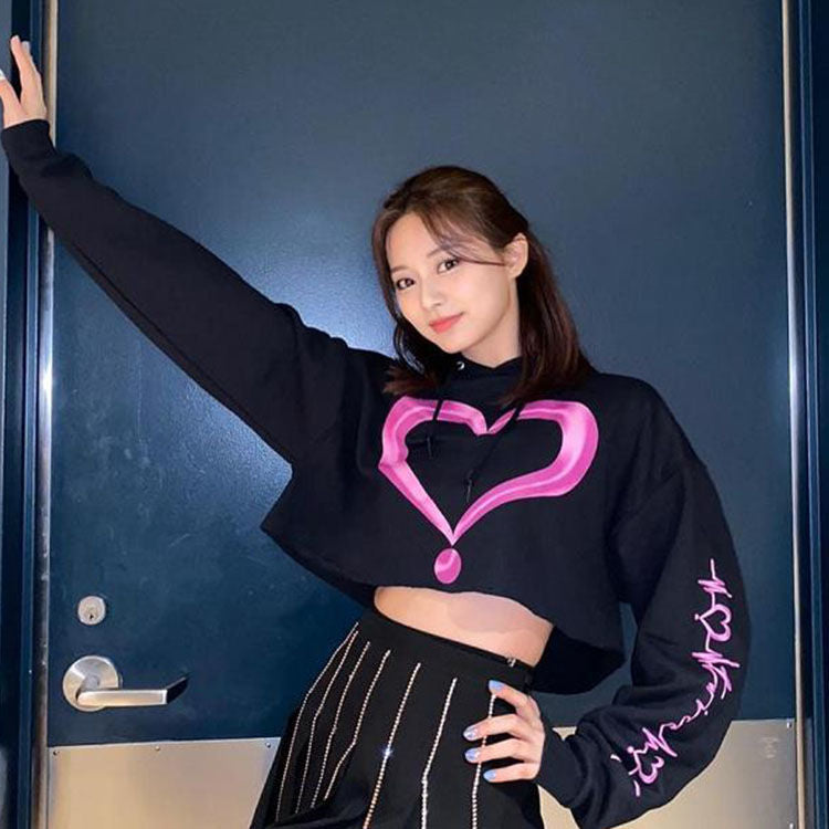 TWICE 4TH WORLD TOUR III フーディー＆パンツセット