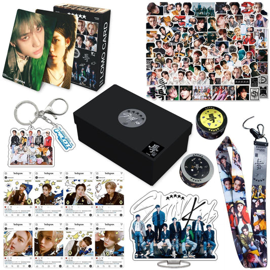 Stray Kids 5-STAR KIT 162点 (色々入ったギフトボックス！✨)