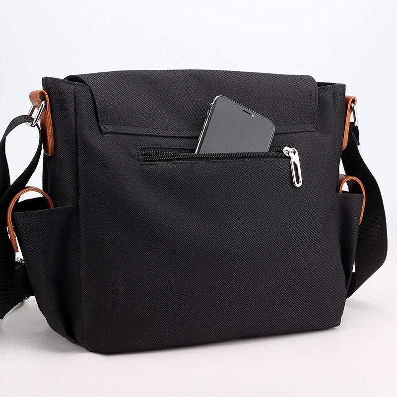 SKZOO STRAY KIDS バッグ（ブラック＆ホワイト）