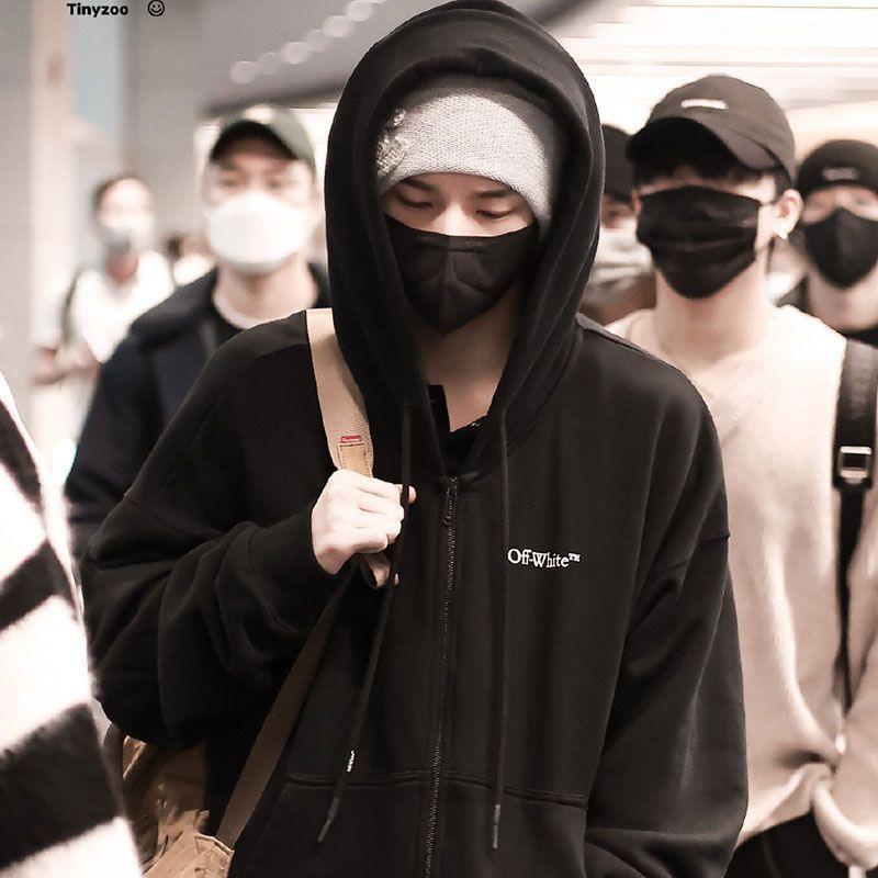 STRAY KIDS パーカー