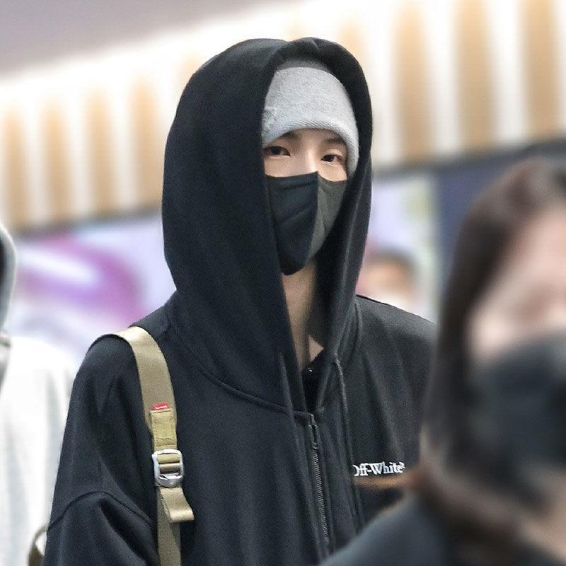 STRAY KIDS パーカー