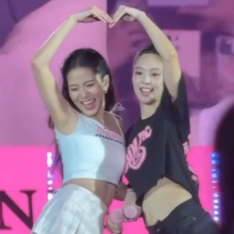 BLACKPINK DEADLINE Tシャツ・クロップドTシャツ 綿100%