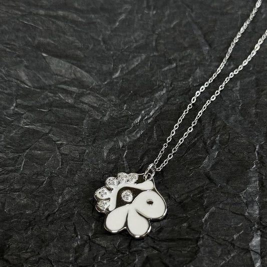 コルティスネックレス