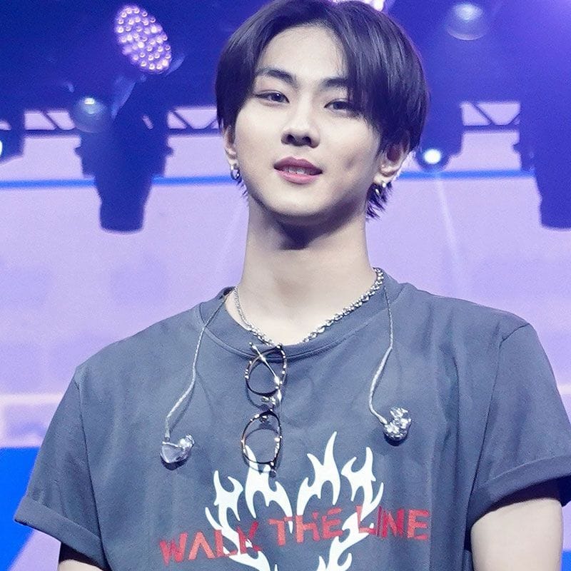 ENHYPEN Tシャツ 2025 WALK THE LINE 100%コットン