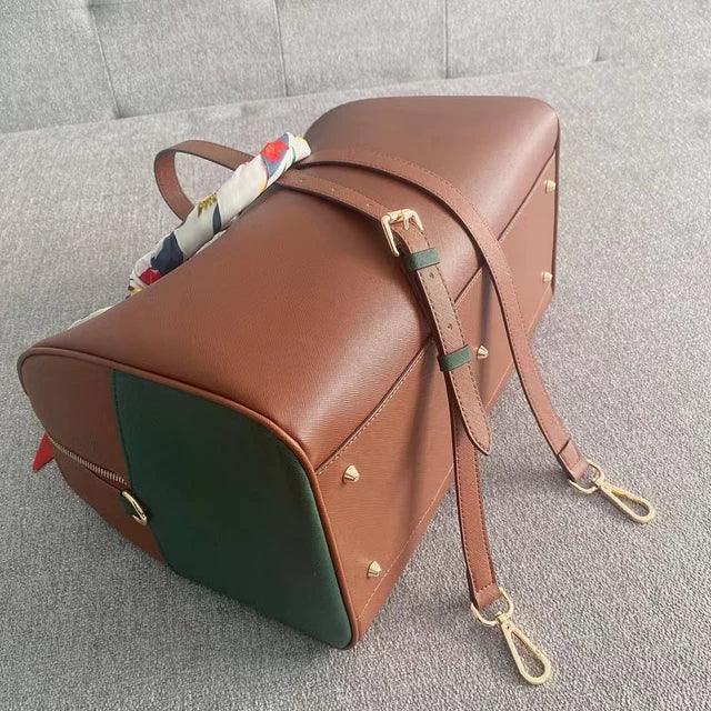 BTS V ミュート ボストンバッグ